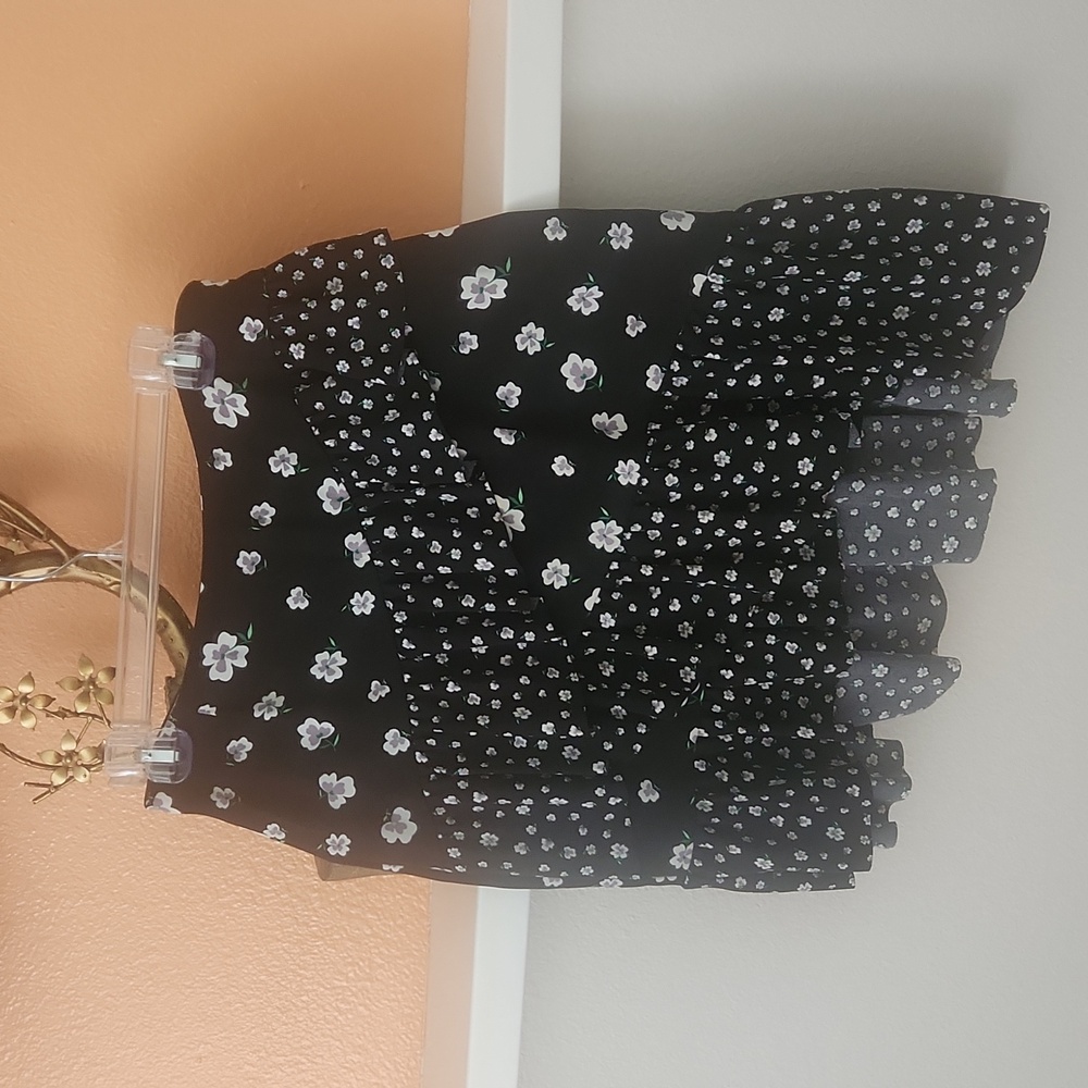 H&M Asymmetric flower skirt